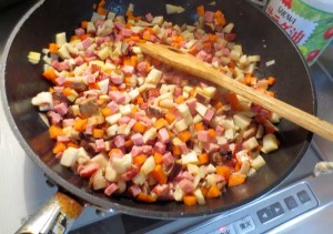 今日の昼食「中華おこわ」